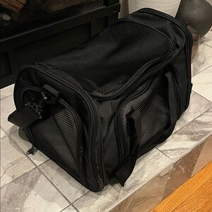 Black Pet Carrier for Dogs